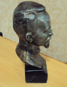 Бюст Ф.Э.Дзержинского
