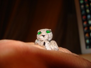 Эксклюзивное кольцо с бриллиантами