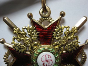 Орден Святого Станислава 3 степени с мечами в золоте