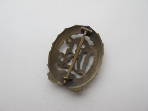 Два неплохих знака!