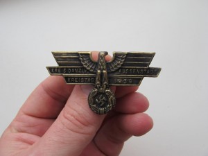 Два неплохих знака!