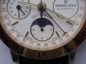Универсаль Женев (Universal Genève) Cronografo