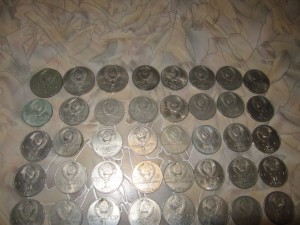 80 юбилейных монет