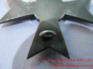 Немецкий отличительный знак (III Рейх) "Железный крест" на з