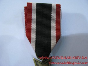 Немецкий отличительный знак (III Рейх) "Крест Военных заслуг