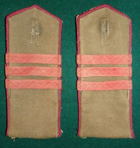 Полевые погоны сержанта пехоты обр.43г.