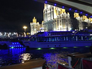 ОБМОРОЧНЫМ НЕ ВХОДИТЬ-(или про ЭТО).
