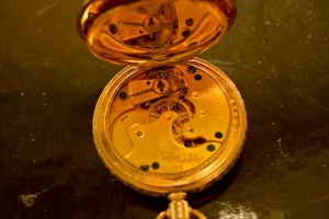 Помогите оценить - Часы компании Elgin выпущенные в 1896 год