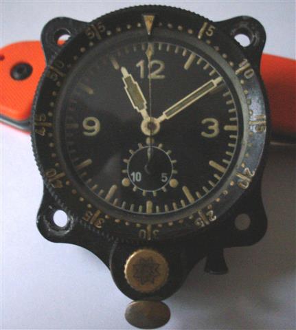 Бортовые часы Junghans J30BZ