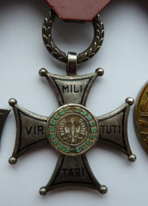 произ.СССР-ВИРТУТИ 5кл.,ГРЮНВАЛЬД 3 кл., три МЕДАЛИ