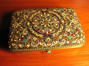 Портсигар в эмалях.Подарок от корпусного генерала.Люкс.