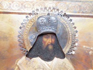 Икона Свытителя Феодосия Угличского. Киот. Серебро.