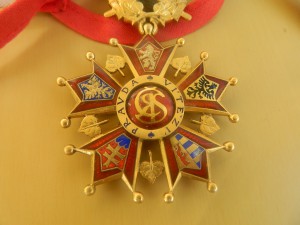 звезда и крест белого льва  с мечами