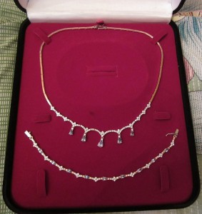 Золотой набор с топазами и фианитами, 585 пр. золото русское