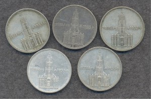 ГЕРМАНИЯ 3 рейх. СЕРЕБРО (2 марки)Кирха