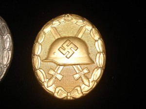 Раняхи в серебре и золоте с клеймами в сохране