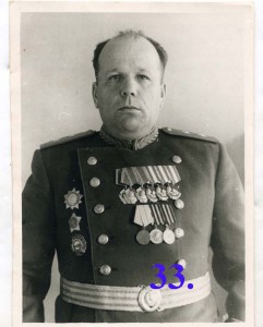 Генерал. 1 "Б.Хм.", 2 "А.Сув.", 3 Ленина