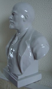 Бюсты : Ленин,Сталин,Дзердинский