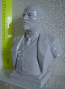 Бюсты : Ленин,Сталин,Дзердинский