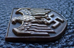 Орёл на пробковый шлем. Латунь. Рейх.