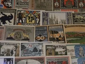 Старинные Нотгельды Германии, 56 банкнот.