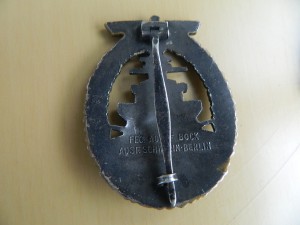 3 рейх 10 знаков и 1 крест