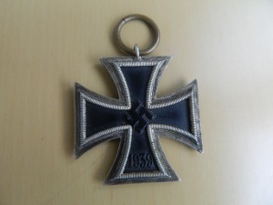 3 рейх 10 знаков и 1 крест