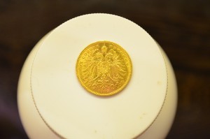 10 крон люстровые