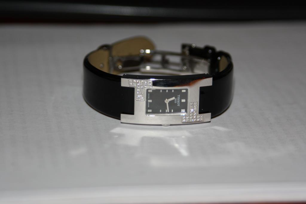 женские Tissot с бриллиантами