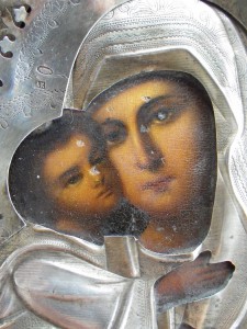 Икона Богородицы Владимирская. Оклад серебро. Киот. Продажа.