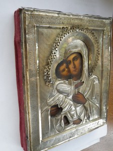 Икона Богородицы Владимирская. Оклад серебро. Киот. Продажа.