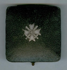 Крест военных заслуг 1 степени с мечами