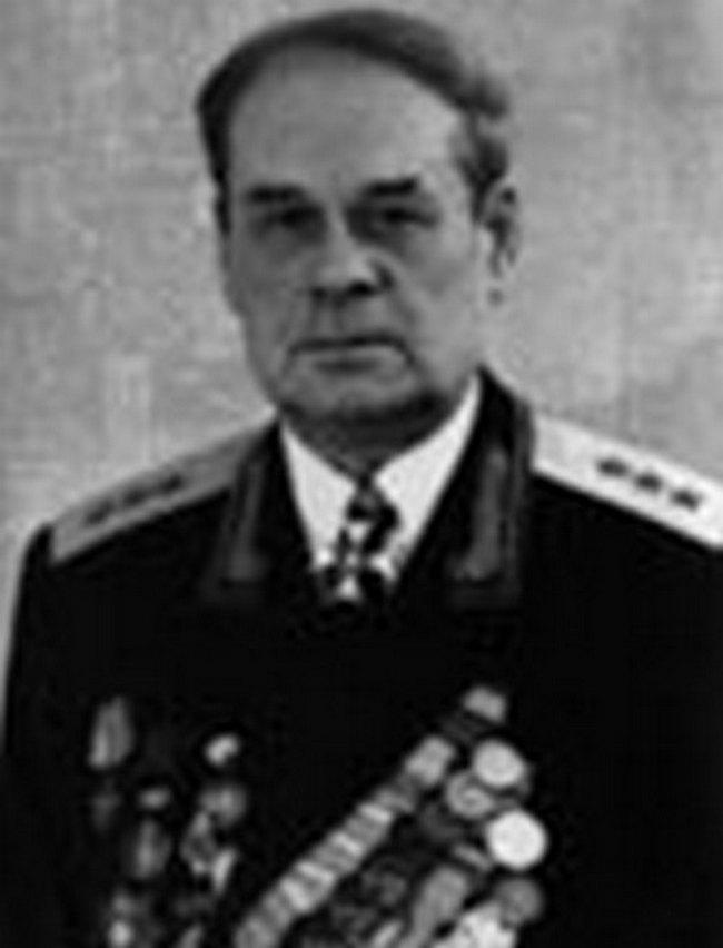Генерал-майор, замГлавкома ГСВ в Герм., кав. иност.орденов