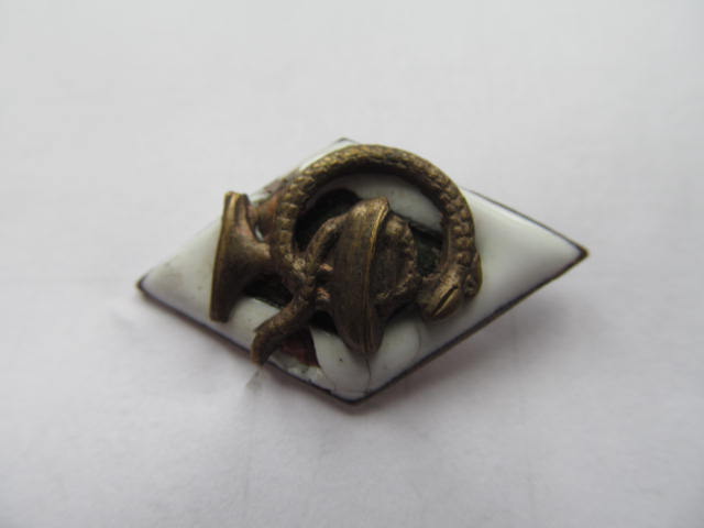 довоенный знак об окончании медицинского техникума