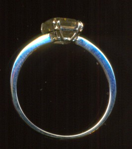 Женское кольцо ___ белое золото ___ БРИЛЛИАНТ 1.5 КАРАТА!