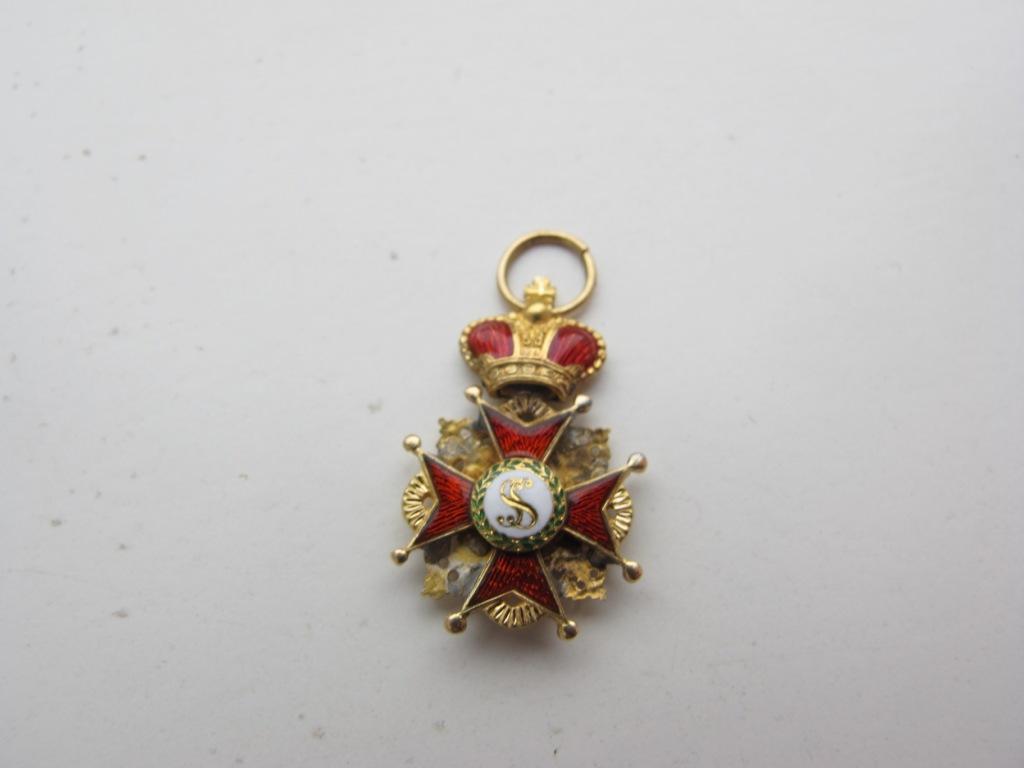 Стас с короной фрачник