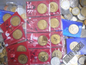 Сток монет, памятных медалей, пробников