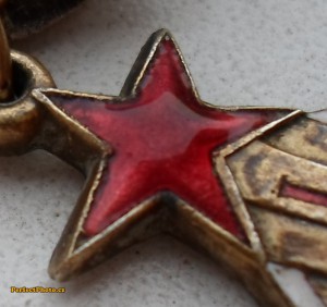 Отличник измерительной техники госслужбы мер и весов СССР.