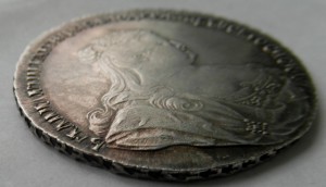 1 рубль 1738 г. прекрасная , нечастая монета .
