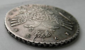 1 рубль 1738 г. прекрасная , нечастая монета .