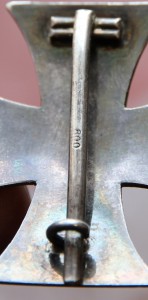 Крест 1 класса за 1 мировую и другие знаки и награды.