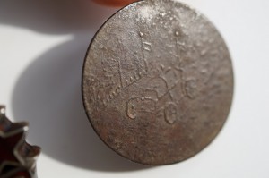 Жетон с изображением автомобиля