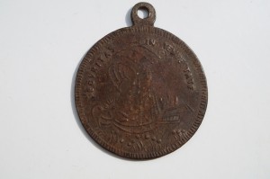 Жетон с изображением автомобиля