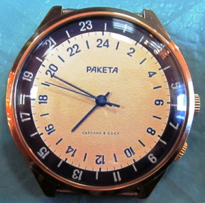 Ракета с 24-часовой шкалой. Коробка, паспорт,неношенные.