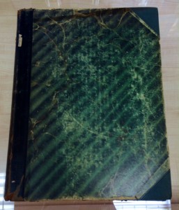 Книга которую стоит посмотреть. Редкая