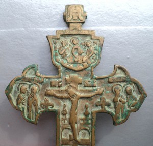 Крест 18 век. Киотный крест Старообрядческий 18 19 век. Киотный крест 18 века. Киотный крест 18 века Старообрядческий. Старообрядческий киотный крест.