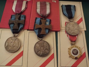 3 серебра Заслуженным +КХ + ** на одного RR