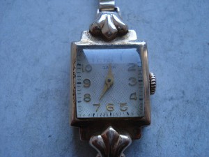 Часы Заря с браслетом 583пробы женские