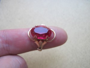 Кольцо с рубином 583