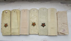 ФУРАЖКИ,ПОГОНЫ И РЕМЕНь АДМИРАЛА ФЛОТА